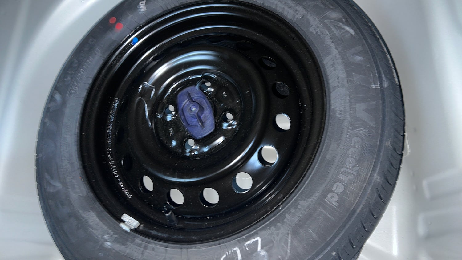 Used 2025 Maruti Suzuki Wagon R VXI 1.0 Petrol Manual tyres SPARE TYRE VIEW