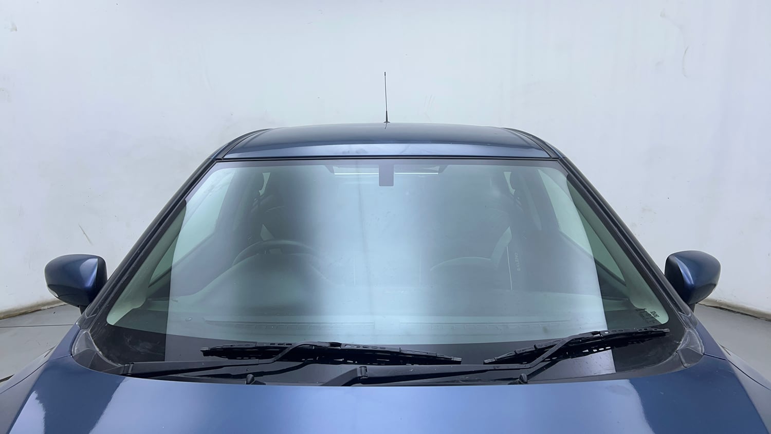 Used 2017 Maruti Suzuki Baleno Zeta 1.2 Petrol Manual exterior FRONT WINDSHIELD VIEW