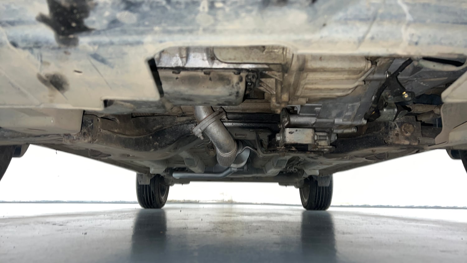 Used 2021 Tata Nexon XMA (S) Diesel Diesel Automatic extra FRONT LEFT UNDERBODY VIEW