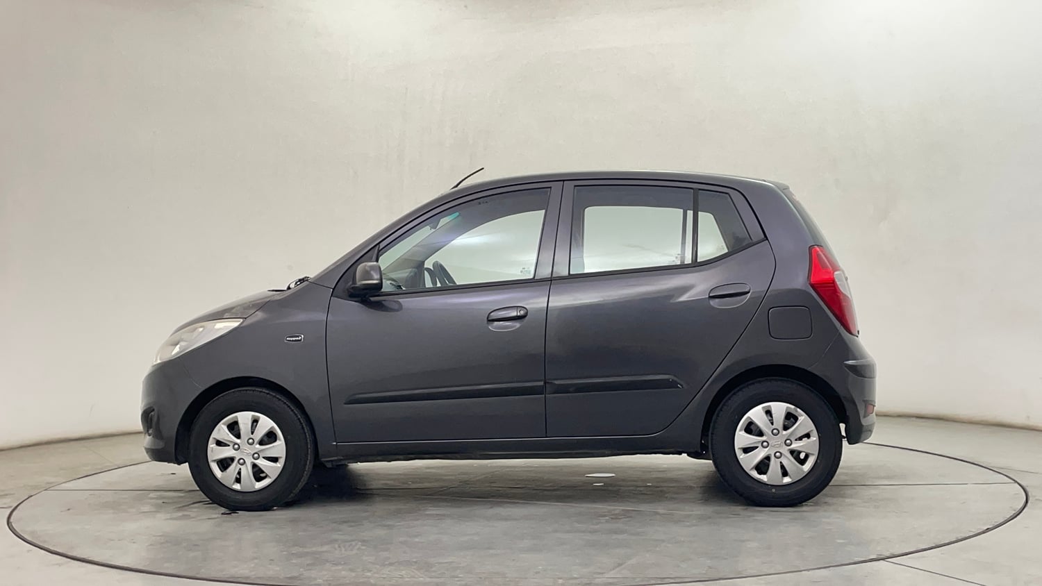 Used 2012 Hyundai i10 Magna 1.2 Kappa2 Petrol Manual exterior LEFT SIDE VIEW