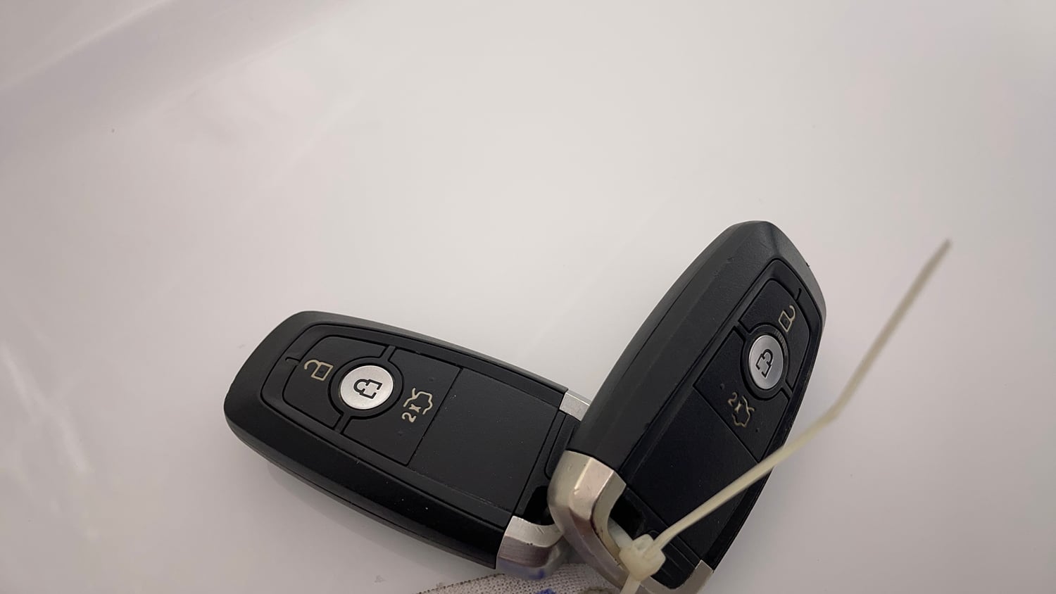 Used 2019 Ford Figo Titanium 1.5 Ti-VCT AT Petrol Automatic extra CAR KEY VIEW