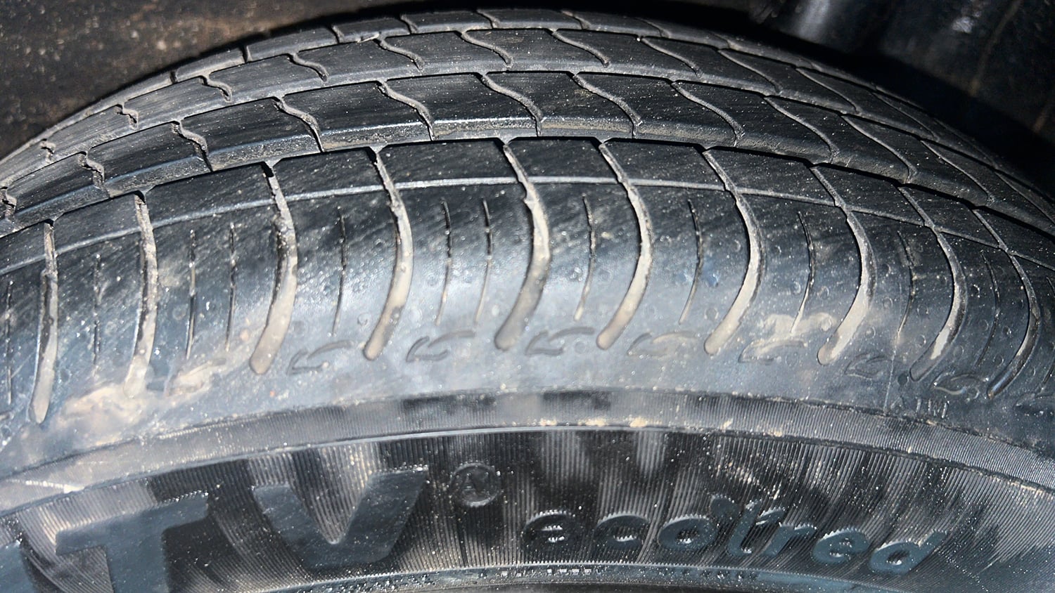 Used 2025 Maruti Suzuki Wagon R VXI 1.0 Petrol Manual tyres LEFT REAR TYRE TREAD VIEW