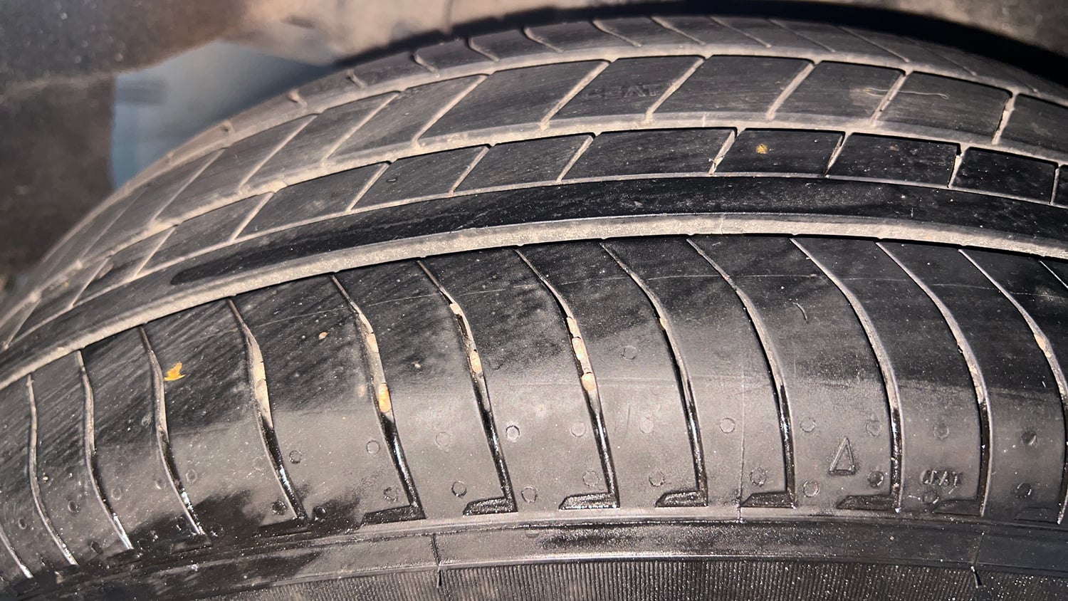 Used 2019 Maruti Suzuki Baleno Delta Petrol Manual tyres RIGHT REAR TYRE TREAD VIEW
