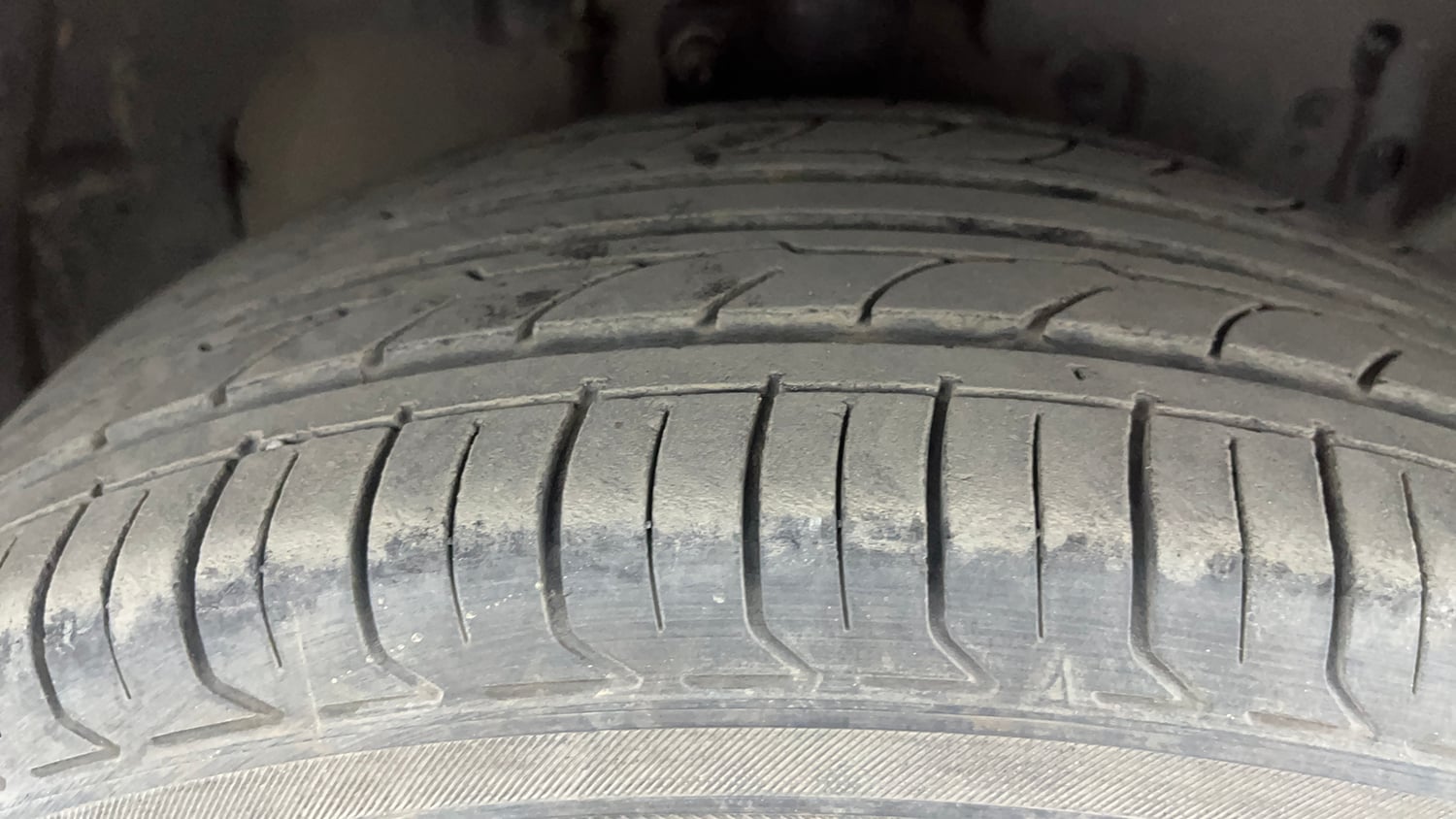 Used 2017 Ford EcoSport Trend+ 1.5L TDCi Diesel Manual tyres RIGHT FRONT TYRE TREAD VIEW