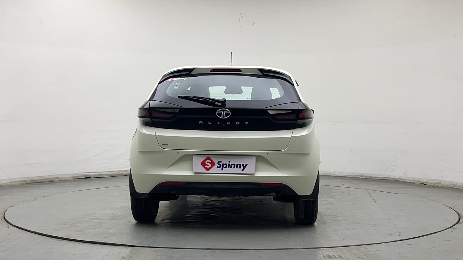 Used 2023 Tata Altroz XZA Petrol Petrol Automatic exterior BACK VIEW