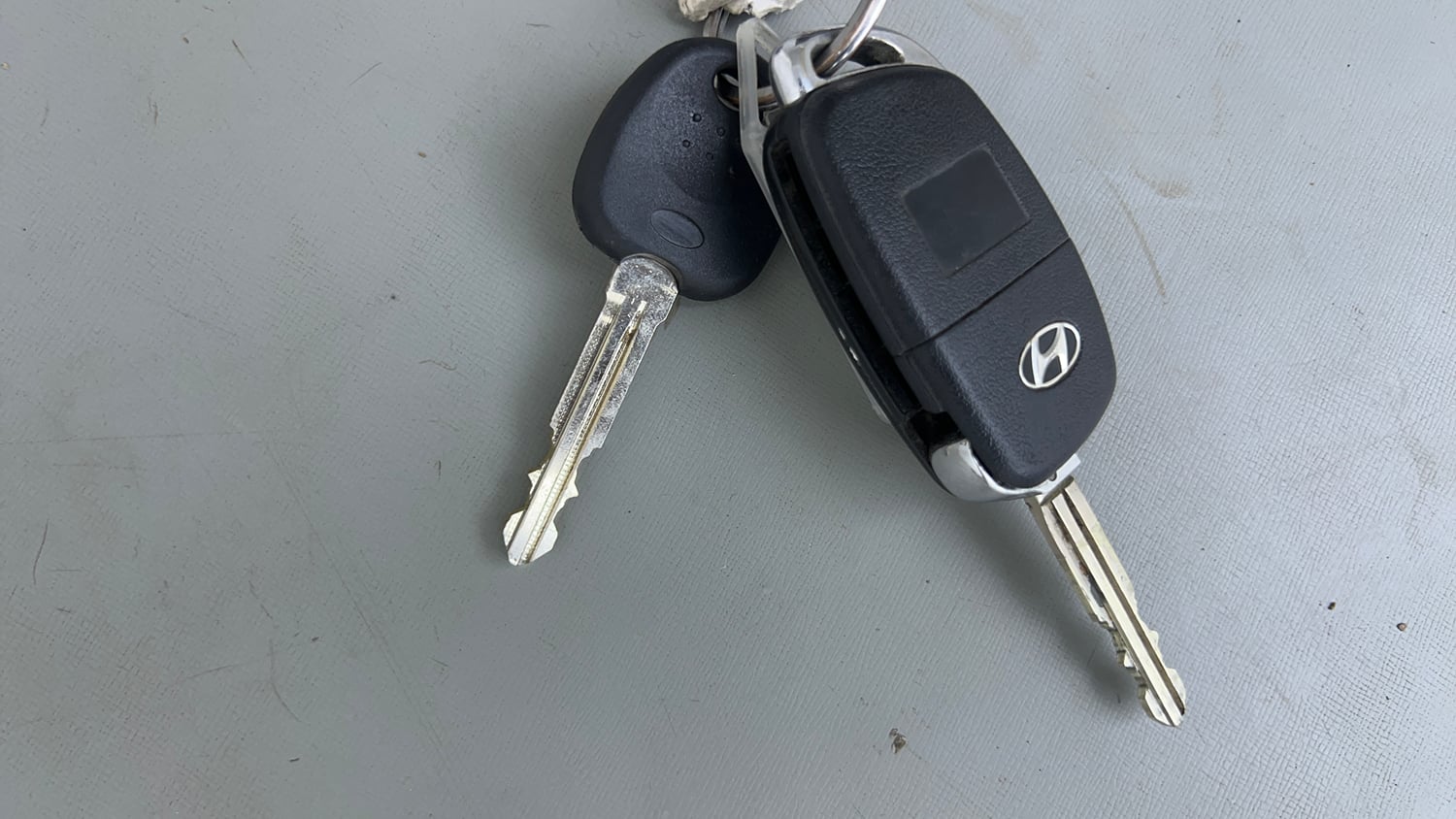 Used 2015 Hyundai Elite i20 Sportz 1.2 Petrol Manual extra CAR KEY VIEW