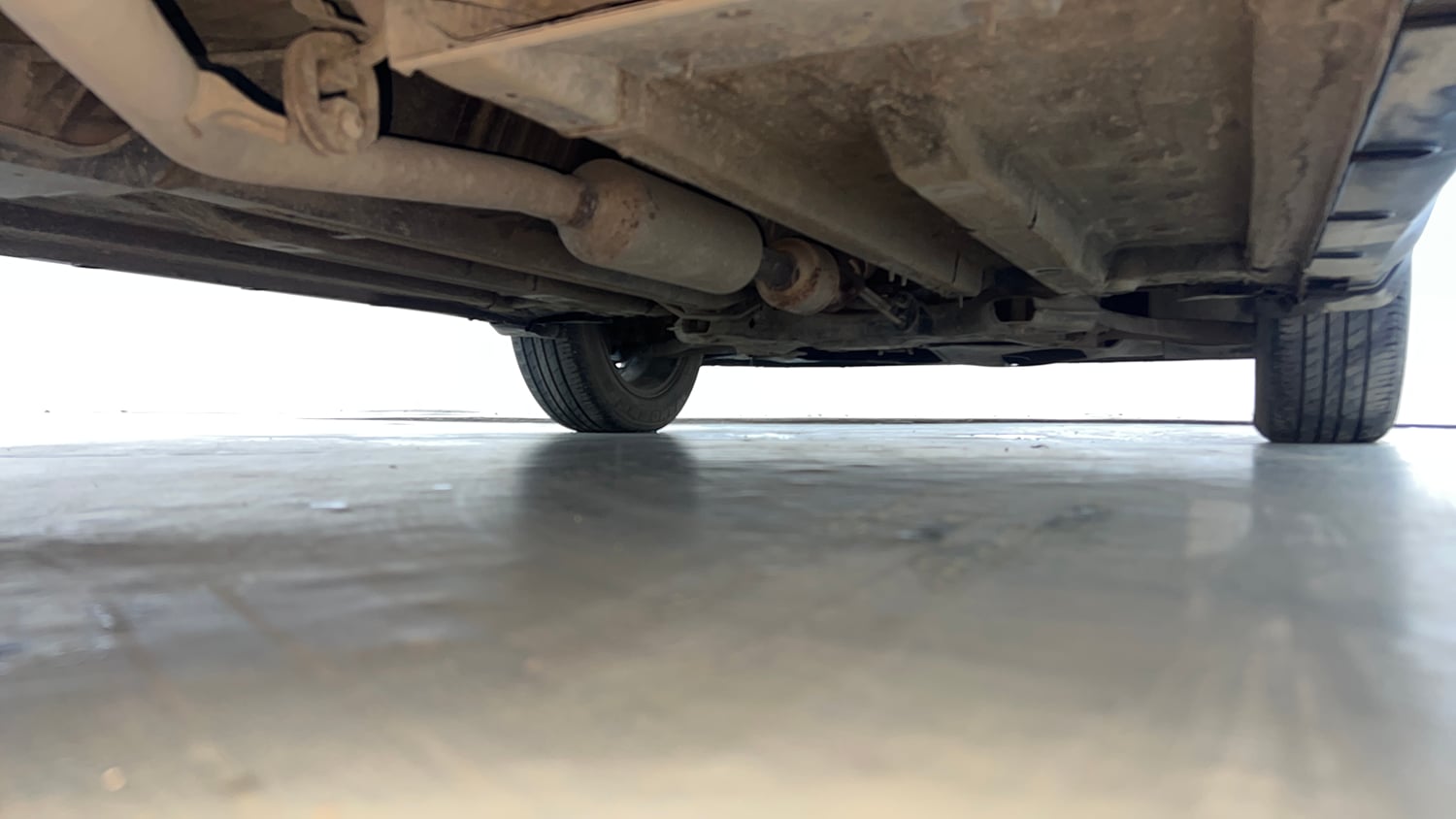 Used 2020 Kia Seltos GTX Plus DCT 1.4 Petrol Automatic extra REAR RIGHT UNDERBODY VIEW