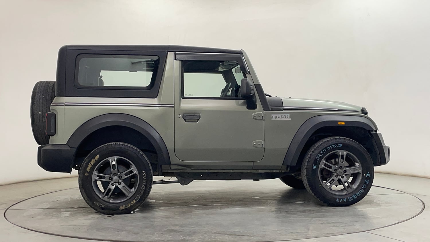Used 2021 mahindra Thar LX Hard Top Petrol AT 4WD Petrol Automatic exterior RIGHT SIDE VIEW