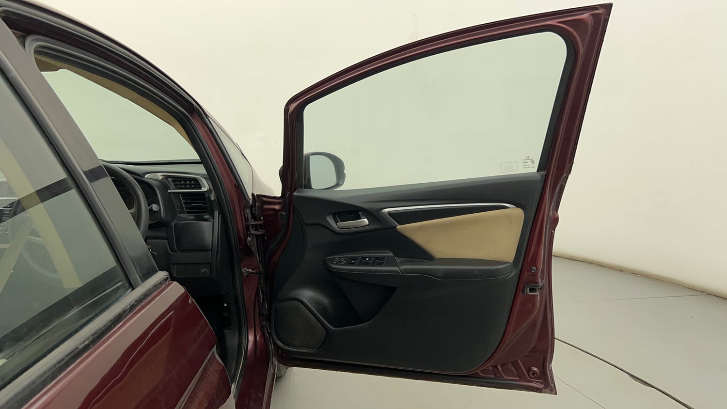 Used 2015 Honda Jazz V AT Petrol Petrol Automatic interior RIGHT FRONT DOOR OPEN VIEW