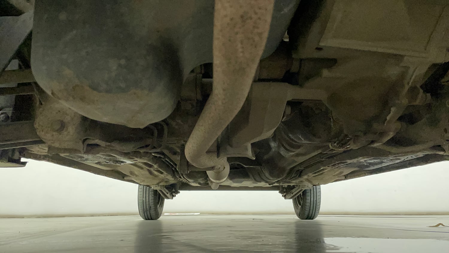 Used 2020 Maruti Suzuki Alto 800 LXi Petrol Manual extra FRONT LEFT UNDERBODY VIEW