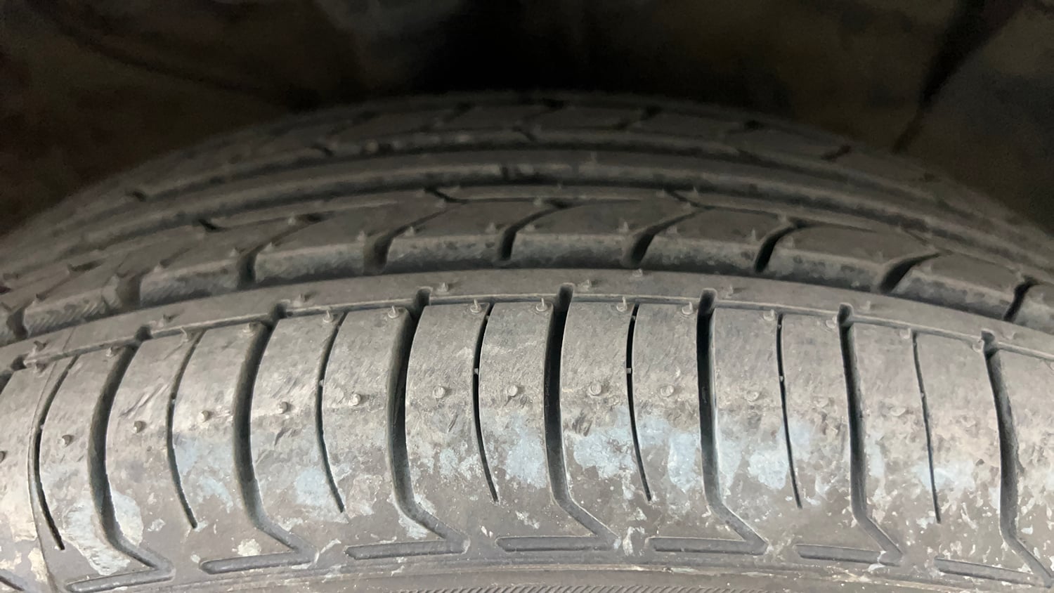 Used 2016 Hyundai Creta 1.6 SX Plus Petrol Petrol Manual tyres RIGHT FRONT TYRE TREAD VIEW