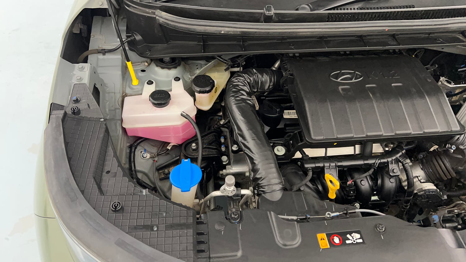 Used 2024 Hyundai Exter S 1.2 MT Petrol Manual engine ENGINE RIGHT SIDE VIEW