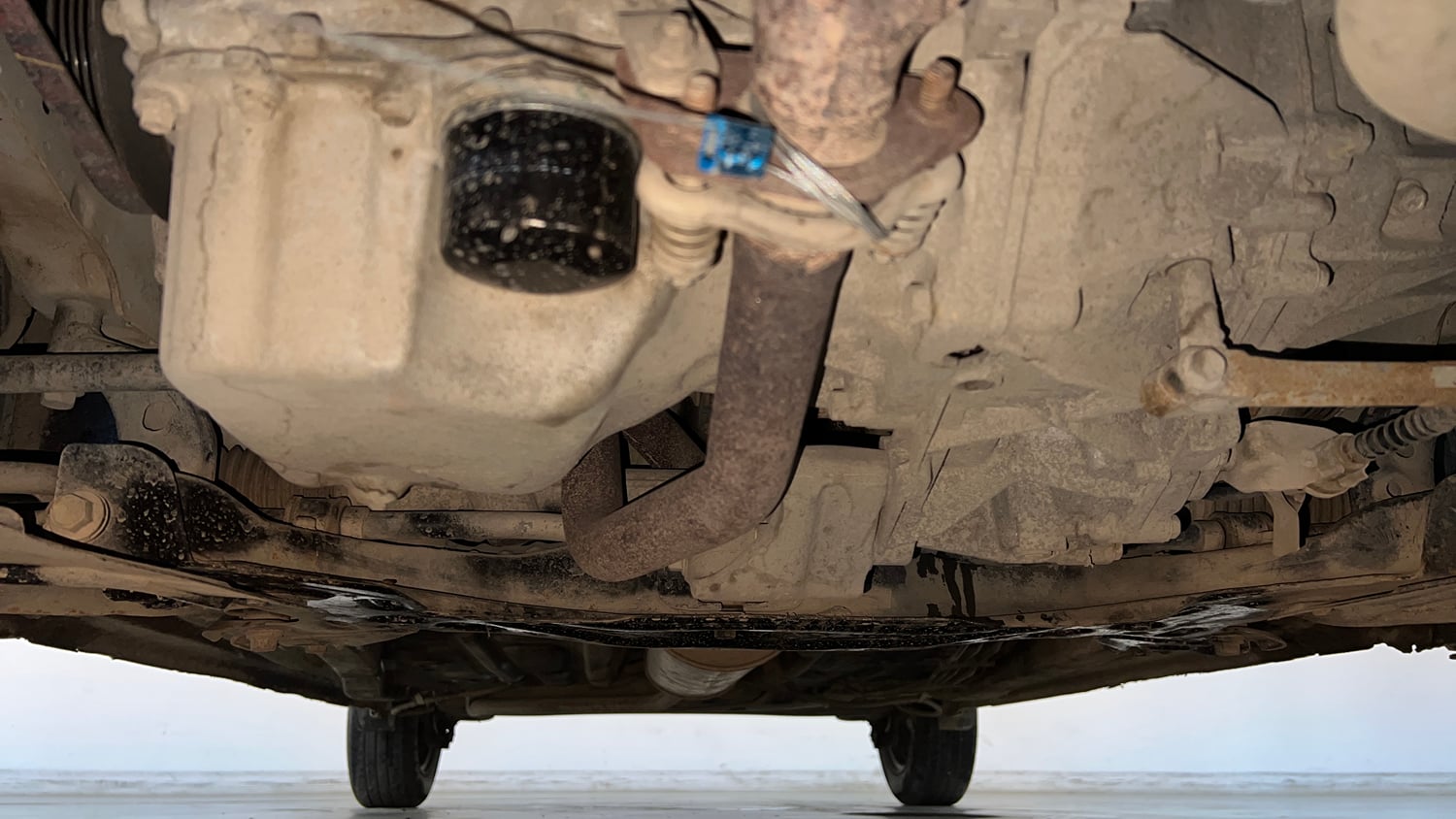 Used 2024 Maruti Suzuki Wagon R VXI 1.0 CNG Cng Manual extra FRONT LEFT UNDERBODY VIEW