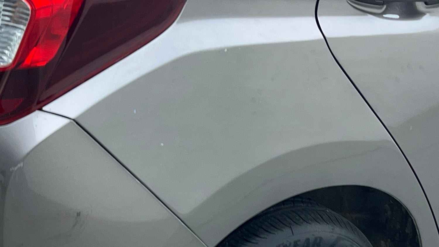 Used 2016 Honda Jazz V AT Petrol Petrol Automatic dents MINOR SCRATCH