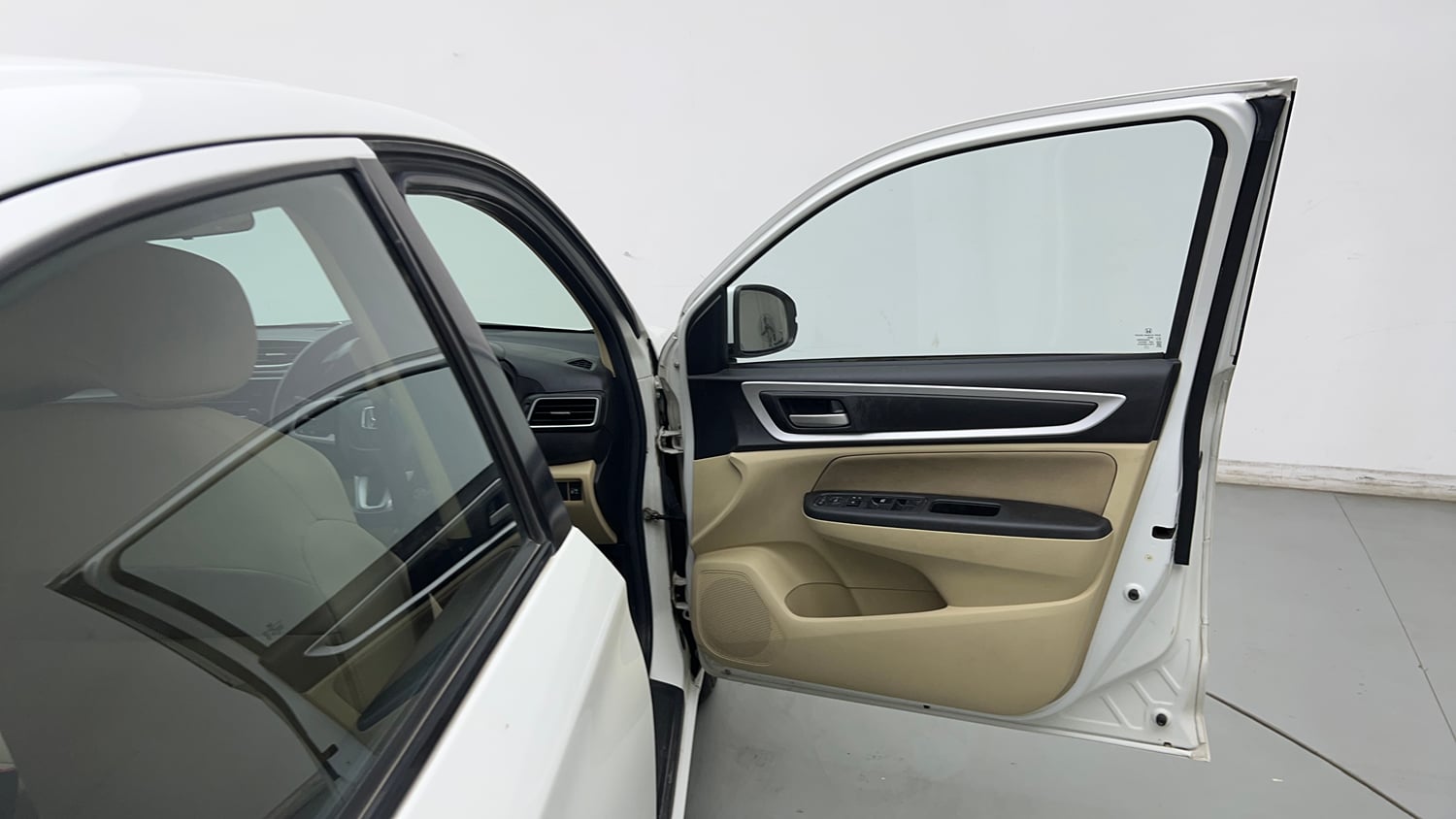 Used 2022 Honda Amaze S MT 1.2 Petrol Petrol Manual interior RIGHT FRONT DOOR OPEN VIEW