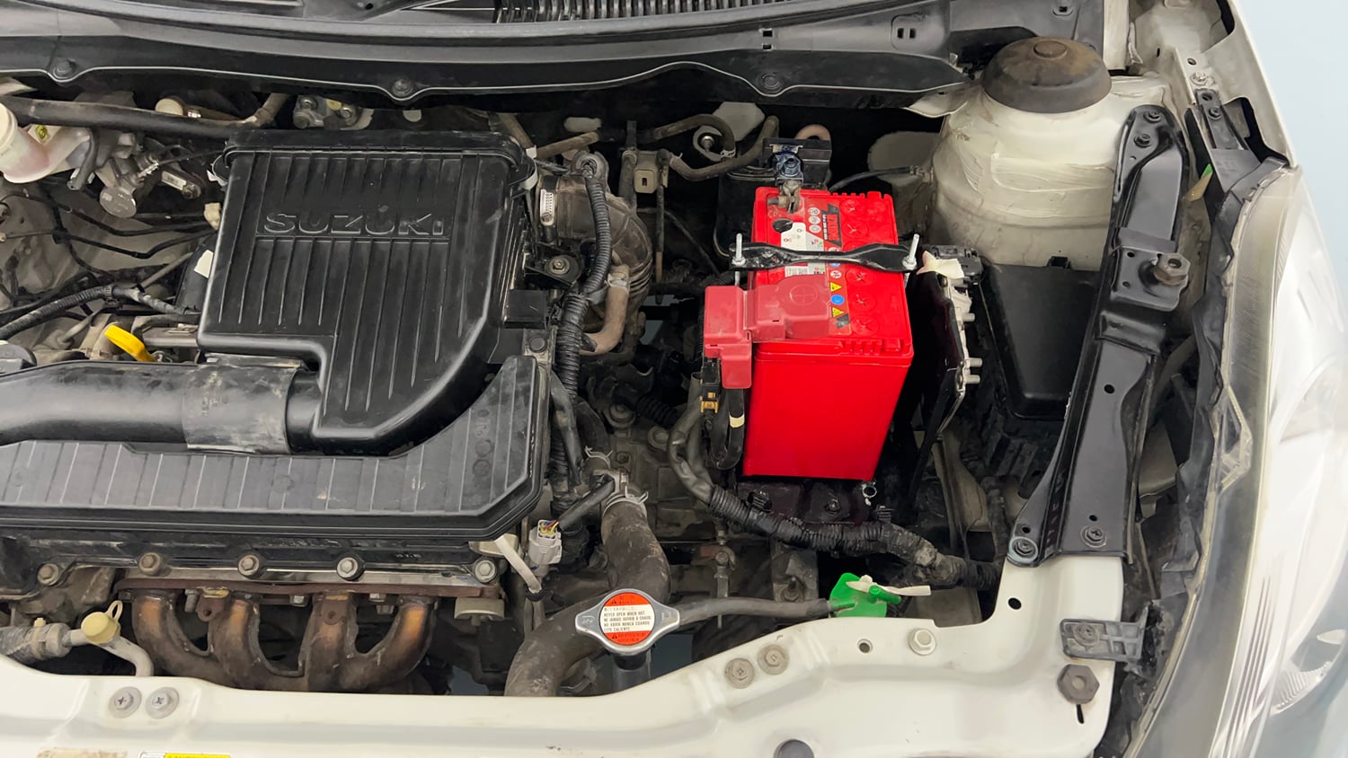 Used 2015 Maruti Suzuki Swift Dzire VXI Petrol Manual engine ENGINE LEFT SIDE VIEW