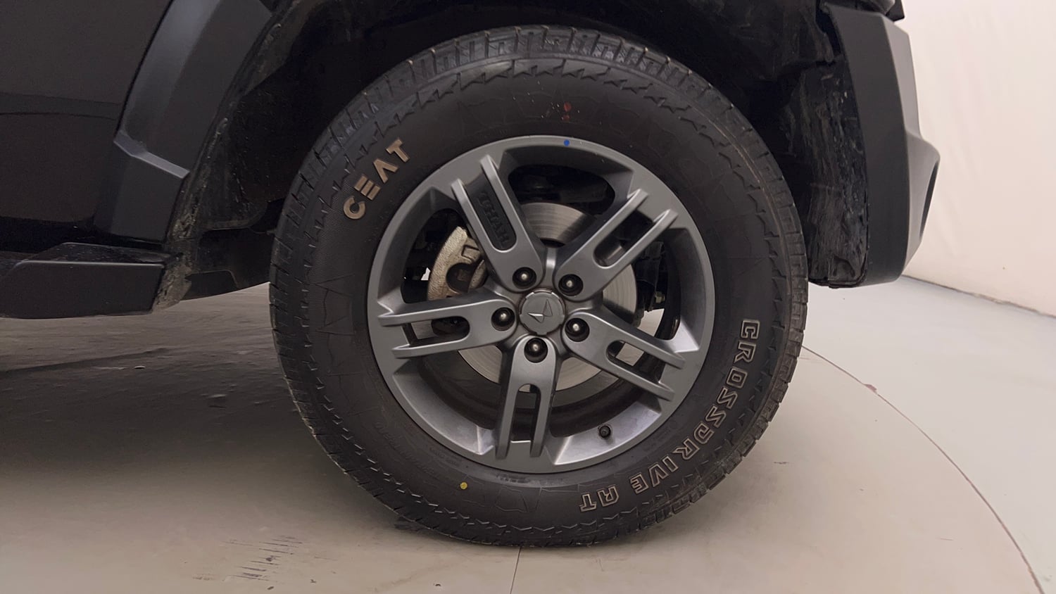 Used 2024 Mahindra Thar LX Hard Top Petrol AT RWD Petrol Automatic tyres RIGHT FRONT TYRE RIM VIEW