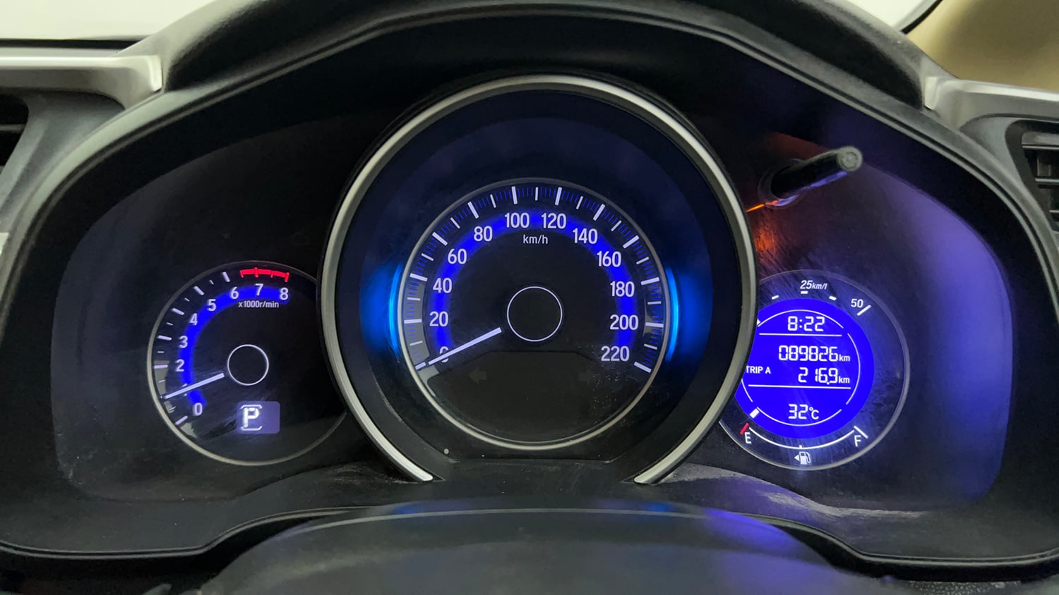 Used 2015 Honda Jazz V AT Petrol Petrol Automatic interior CLUSTERMETER VIEW
