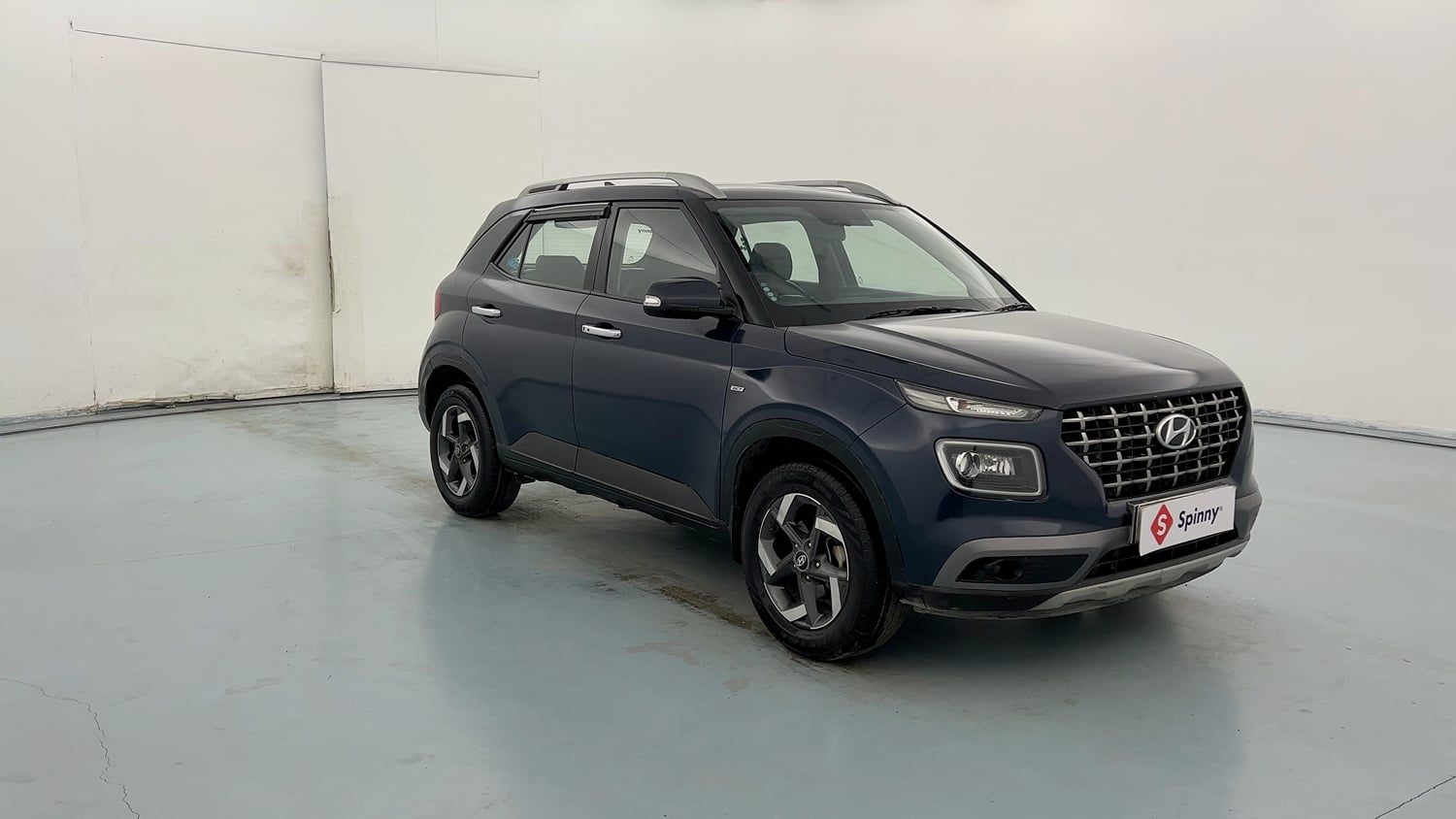 Used 2019 Hyundai Venue SX Plus 1.0L Turbo DCT Sport Petrol Automatic exterior RIGHT FRONT CORNER VIEW