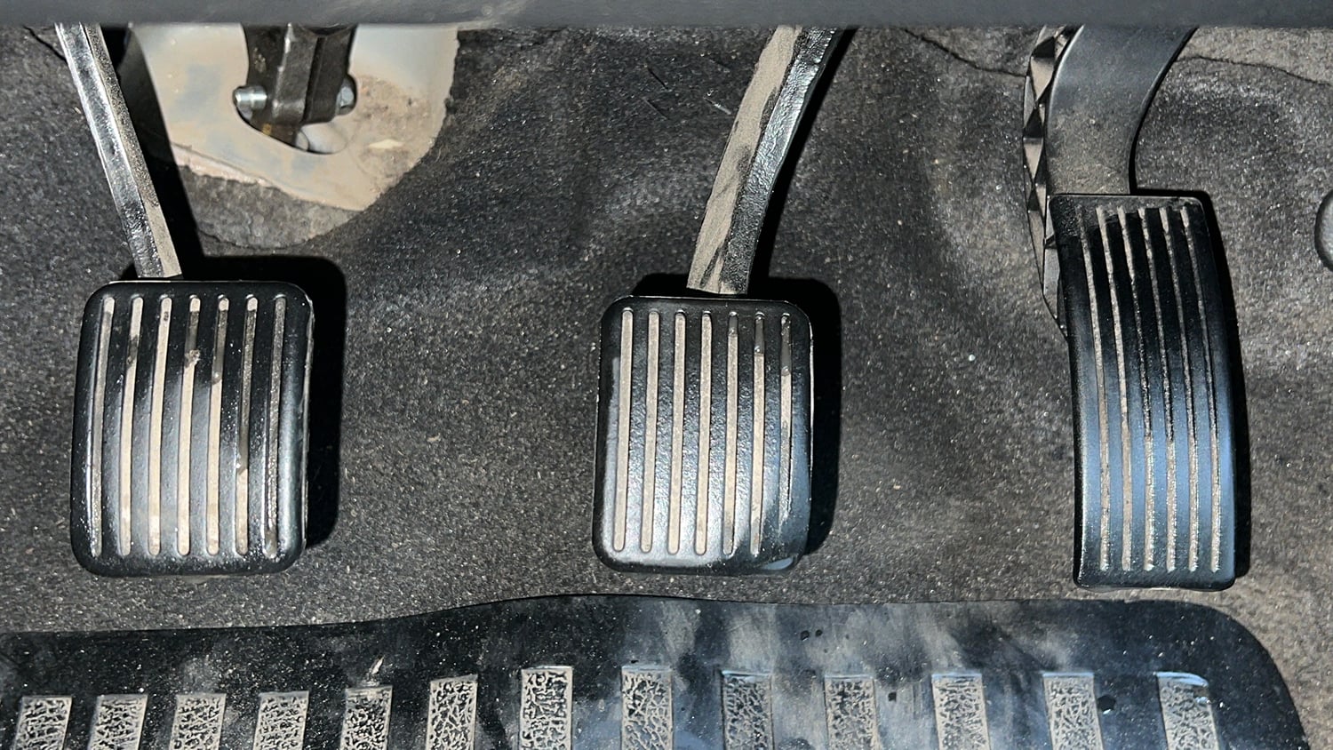 Used 2019 Hyundai Grand i10 Sportz 1.2 Kappa VTVT Petrol Manual interior PEDALS VIEW