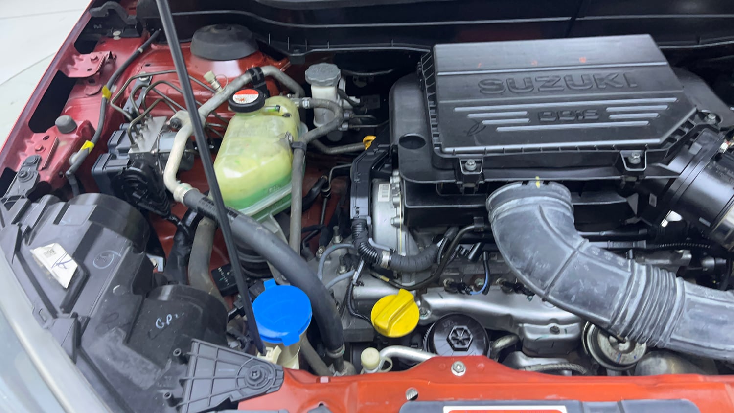 Used 2019 maruti-suzuki Vitara Brezza ZDi Plus Dual Tone AGS Diesel Automatic engine ENGINE RIGHT SIDE VIEW