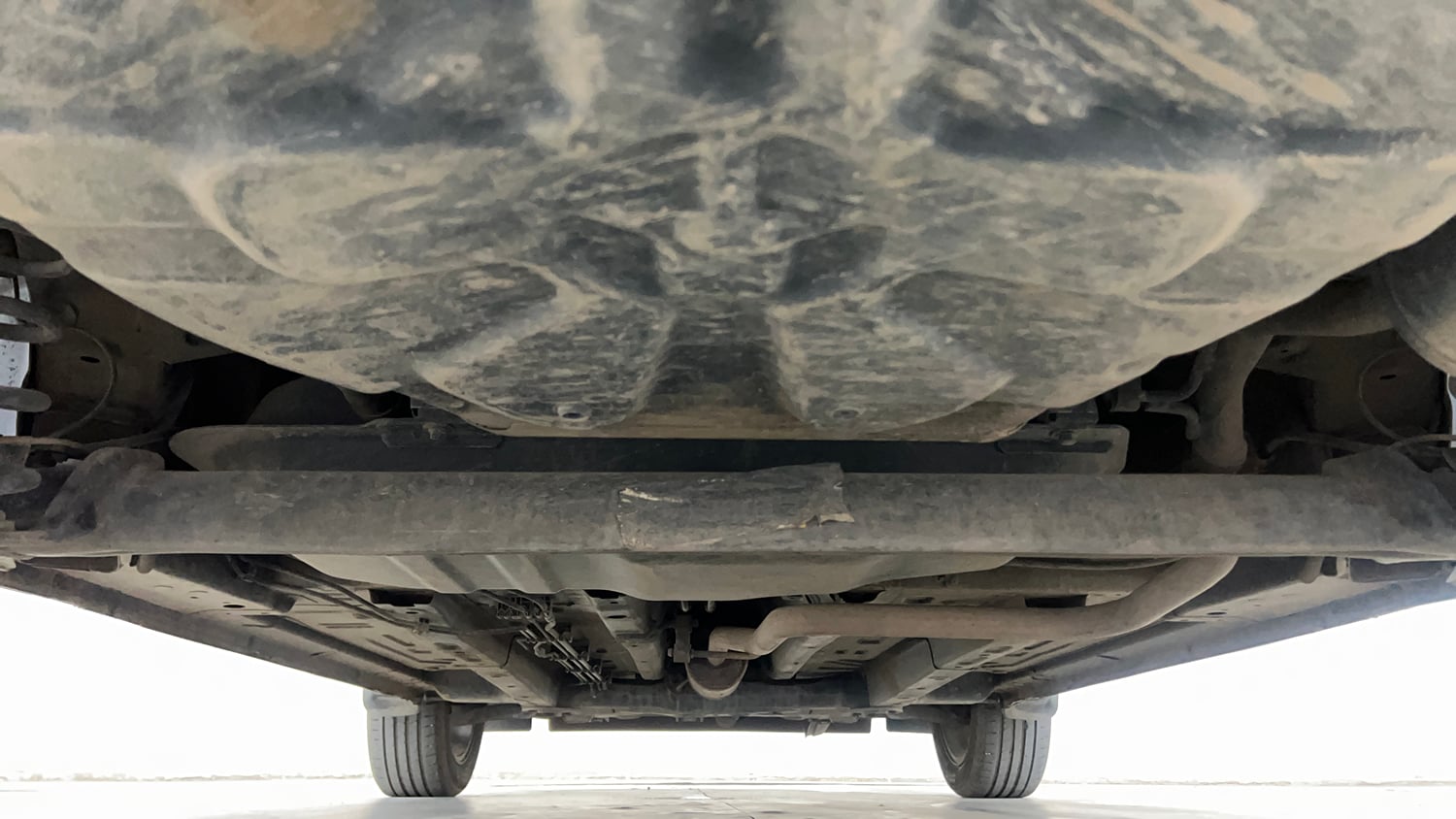 Used 2022 Tata Punch Accomplished Dazzle Pack MT Petrol Manual extra REAR UNDERBODY VIEW (TAKEN FROM REAR)