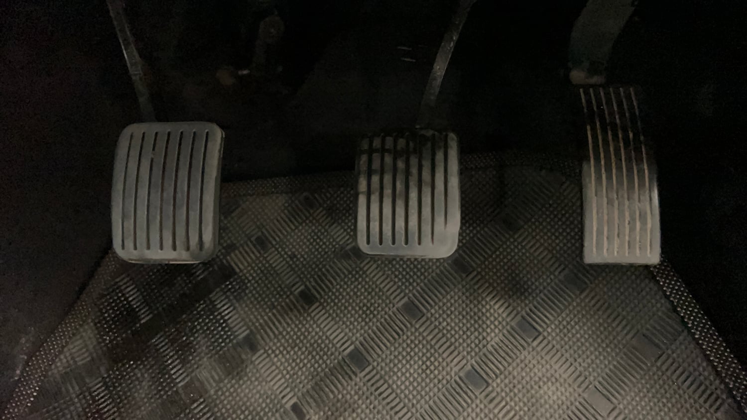 Used 2015 Hyundai Xcent S 1.2 Petrol Manual interior PEDALS VIEW