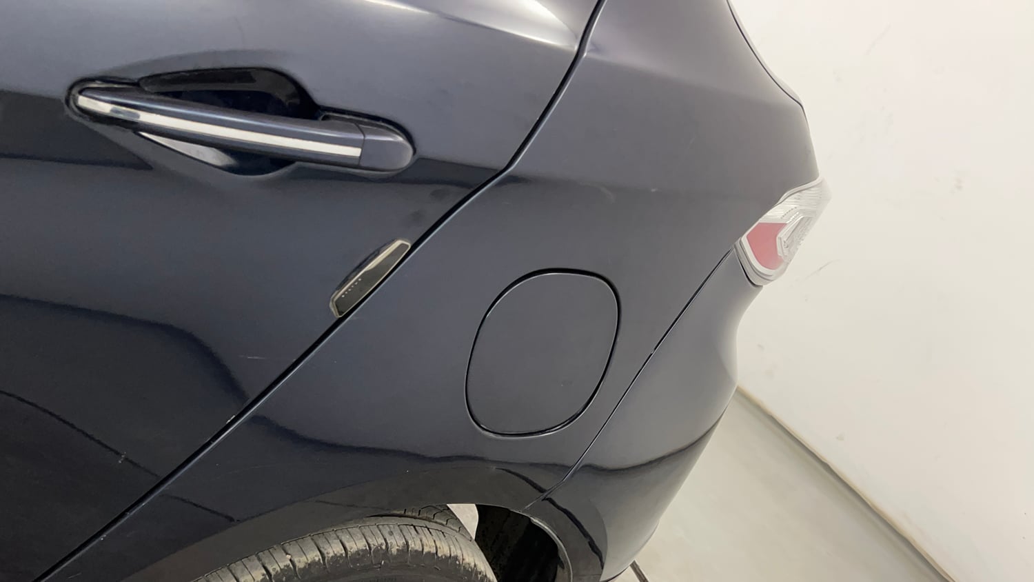 Used 2019 Tata Tigor Revotron XZA Petrol Automatic dents MINOR SCRATCH