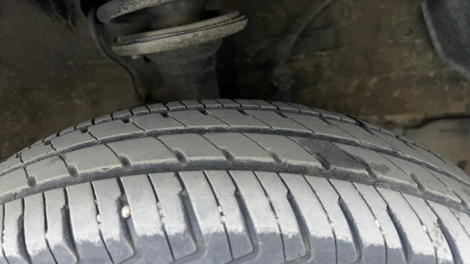 Used 2024 Maruti Suzuki Alto K10 VXi Plus Petrol Manual tyres RIGHT FRONT TYRE TREAD VIEW