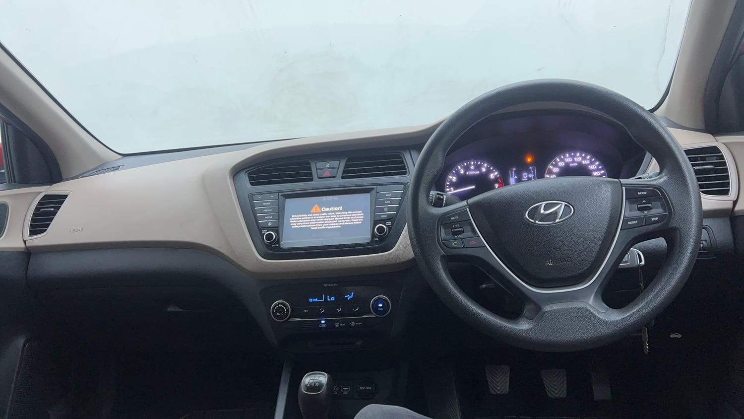 Used 2017 Hyundai Elite i20 Asta 1.2 Petrol Manual interior DASHBOARD VIEW