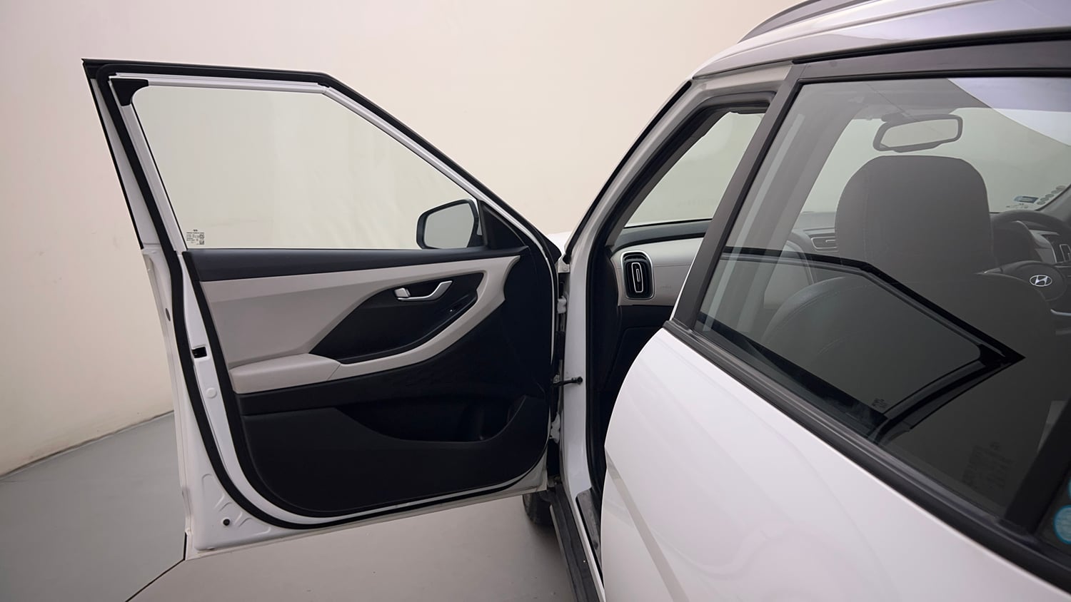 Used 2023 Hyundai Creta SX 1.5 Petrol Petrol Manual interior LEFT FRONT DOOR OPEN VIEW