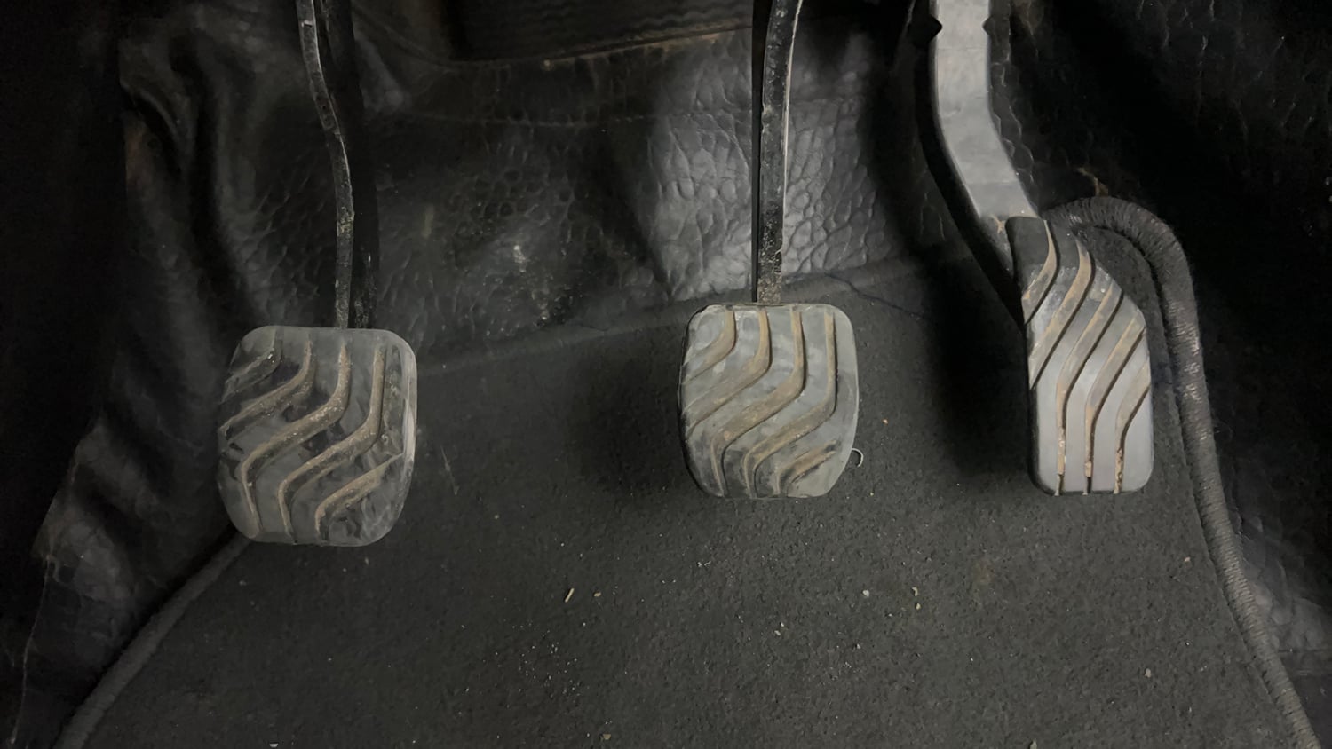 Used 2023 Renault Triber RXZ Petrol Manual interior PEDALS VIEW