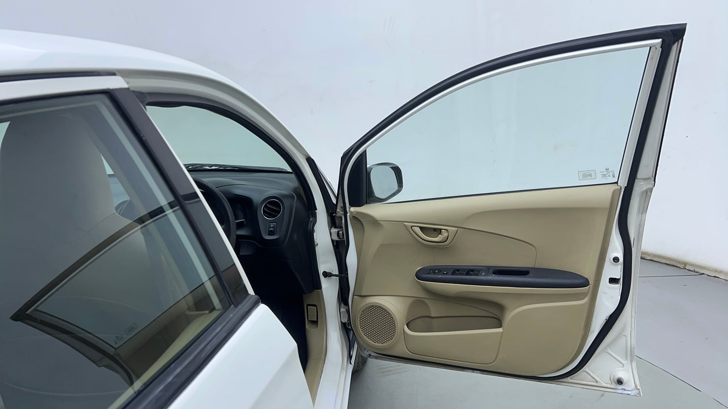 Used 2015 Honda Amaze 1.5 S i-DTEC Diesel Manual interior RIGHT FRONT DOOR OPEN VIEW