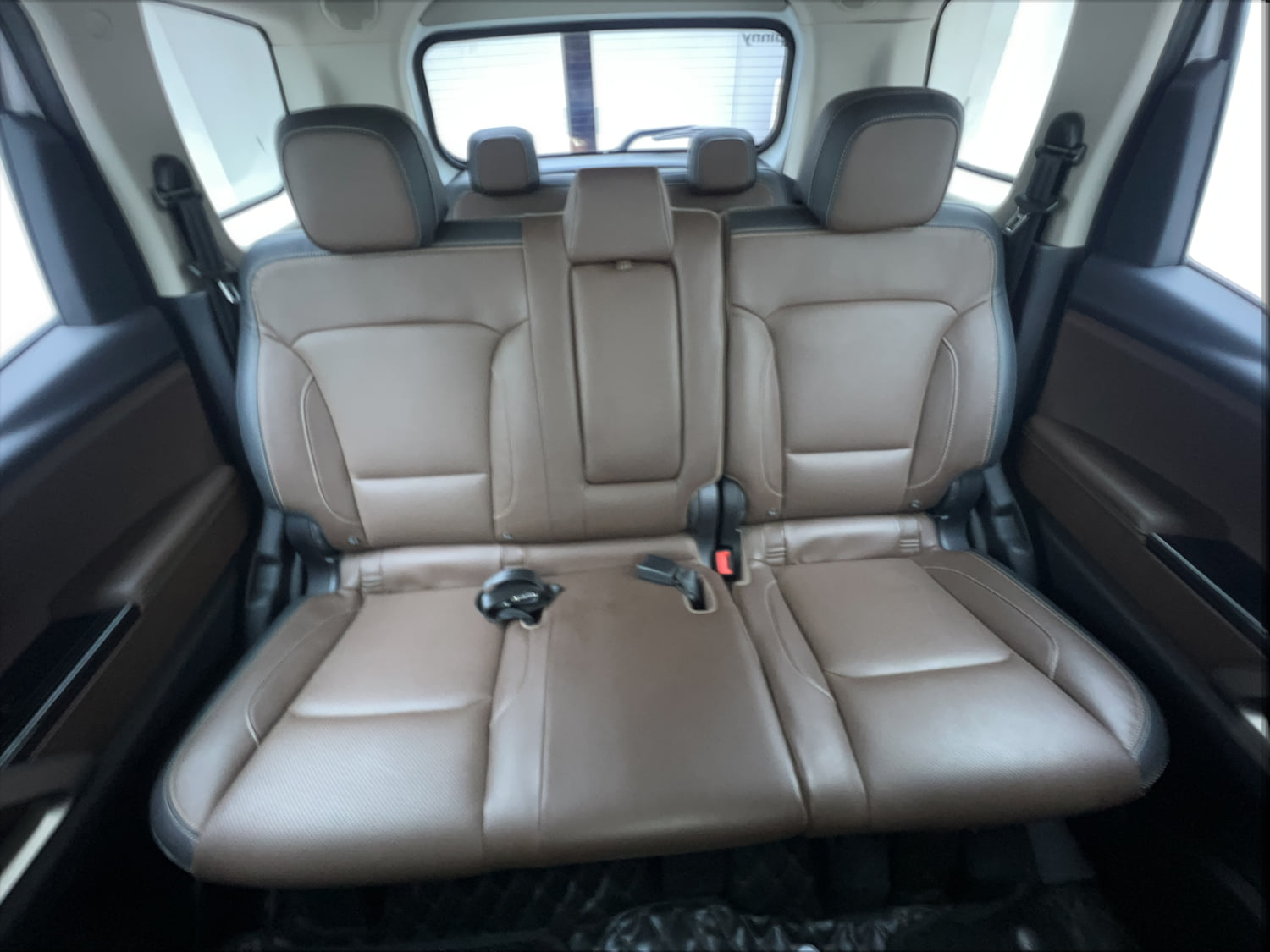 Used 2024 Mahindra Scorpio N Z8 L Diesel AT 2WD 7 STR Diesel Automatic interior REAR SEAT CONDITION VIEW