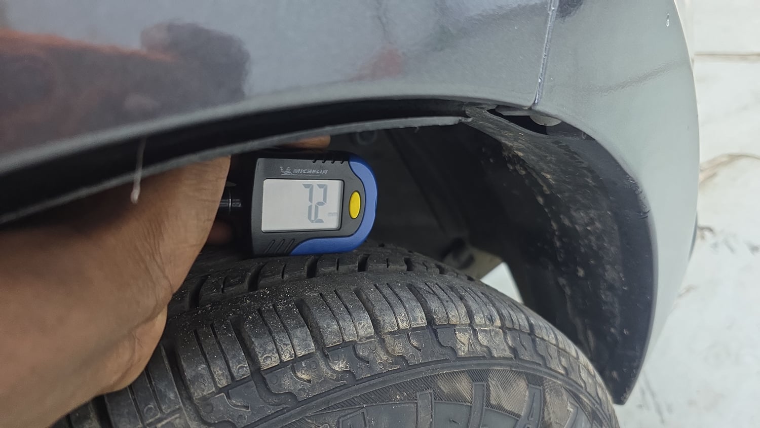 Used 2017 Maruti Suzuki Alto K10 VXi Petrol Manual tyres RIGHT FRONT TYRE TREAD VIEW