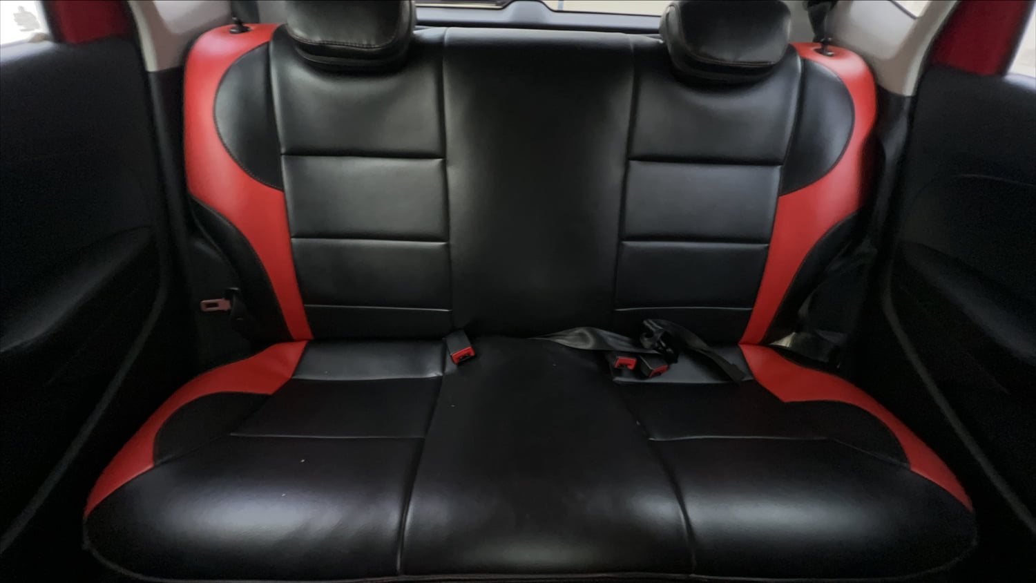 Used 2020 Volkswagen Polo Comfortline Plus 1.0L MPI Petrol Manual interior REAR SEAT CONDITION VIEW