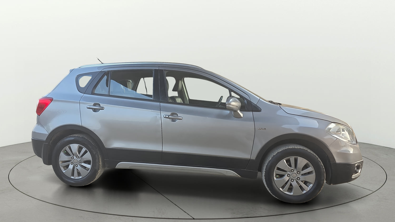 Used 2016 Maruti Suzuki S-Cross Alpha 1.6 Diesel Manual exterior RIGHT SIDE VIEW