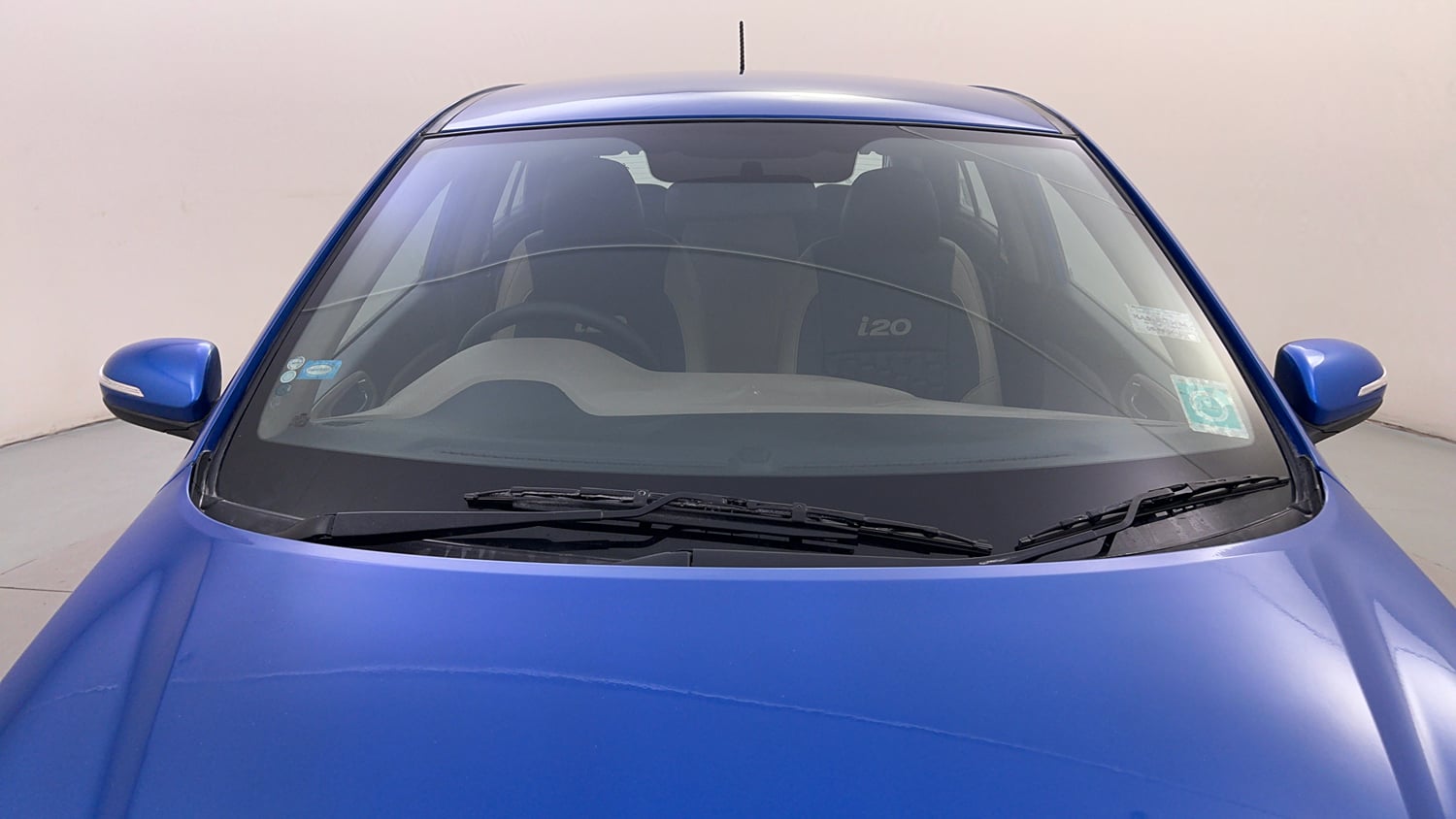 Used 2019 Hyundai Elite i20 Sportz Plus 1.2 CVT Petrol Automatic exterior FRONT WINDSHIELD VIEW