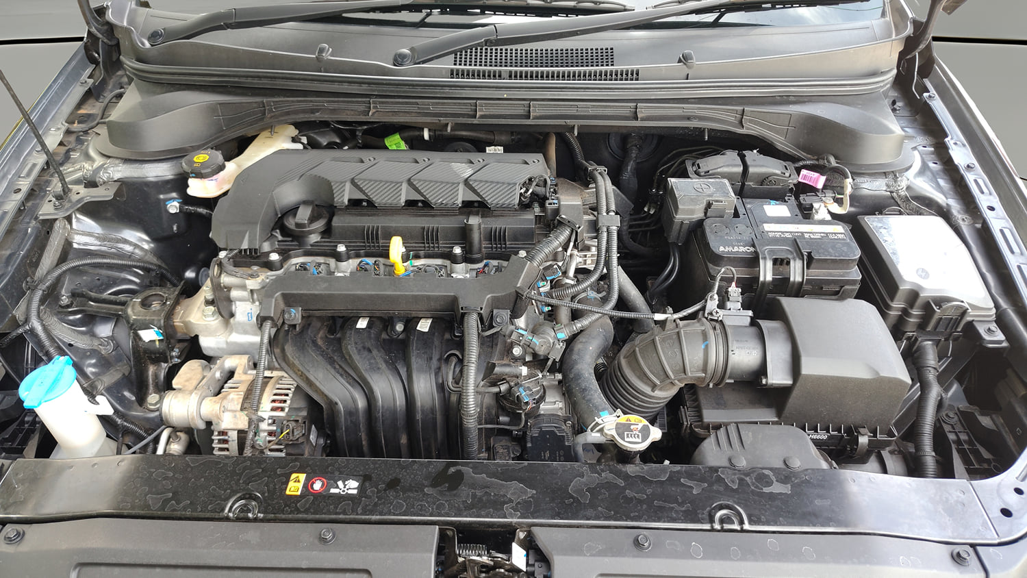 Used 2025 Hyundai Verna SX 1.5 Petrol MT Petrol Manual engine ENGINE & BONNET OPEN FRONT VIEW