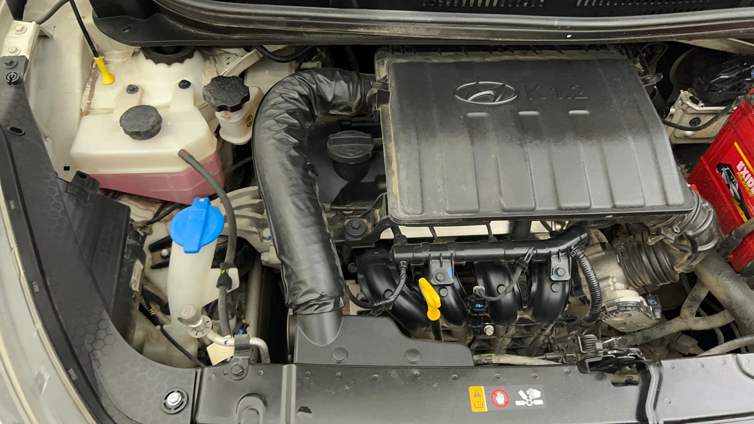 Used 2021 Hyundai Grand i10 Nios Sportz AMT 1.2 Kappa VTVT Petrol Automatic engine ENGINE RIGHT SIDE VIEW