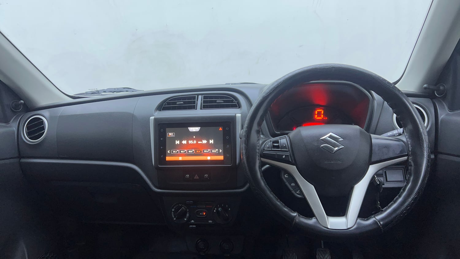 Used 2024 Maruti Suzuki Alto K10 VXi Plus Petrol Manual interior DASHBOARD VIEW