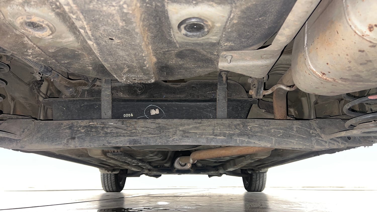 Used 2019 Hyundai Xcent S Petrol Manual extra REAR UNDERBODY VIEW (TAKEN FROM REAR)