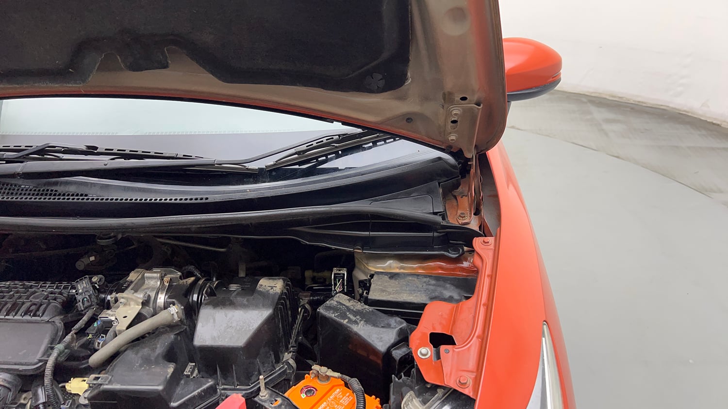 Used 2015 Honda Jazz V Petrol Petrol Manual engine ENGINE LEFT SIDE HINGE & APRON VIEW