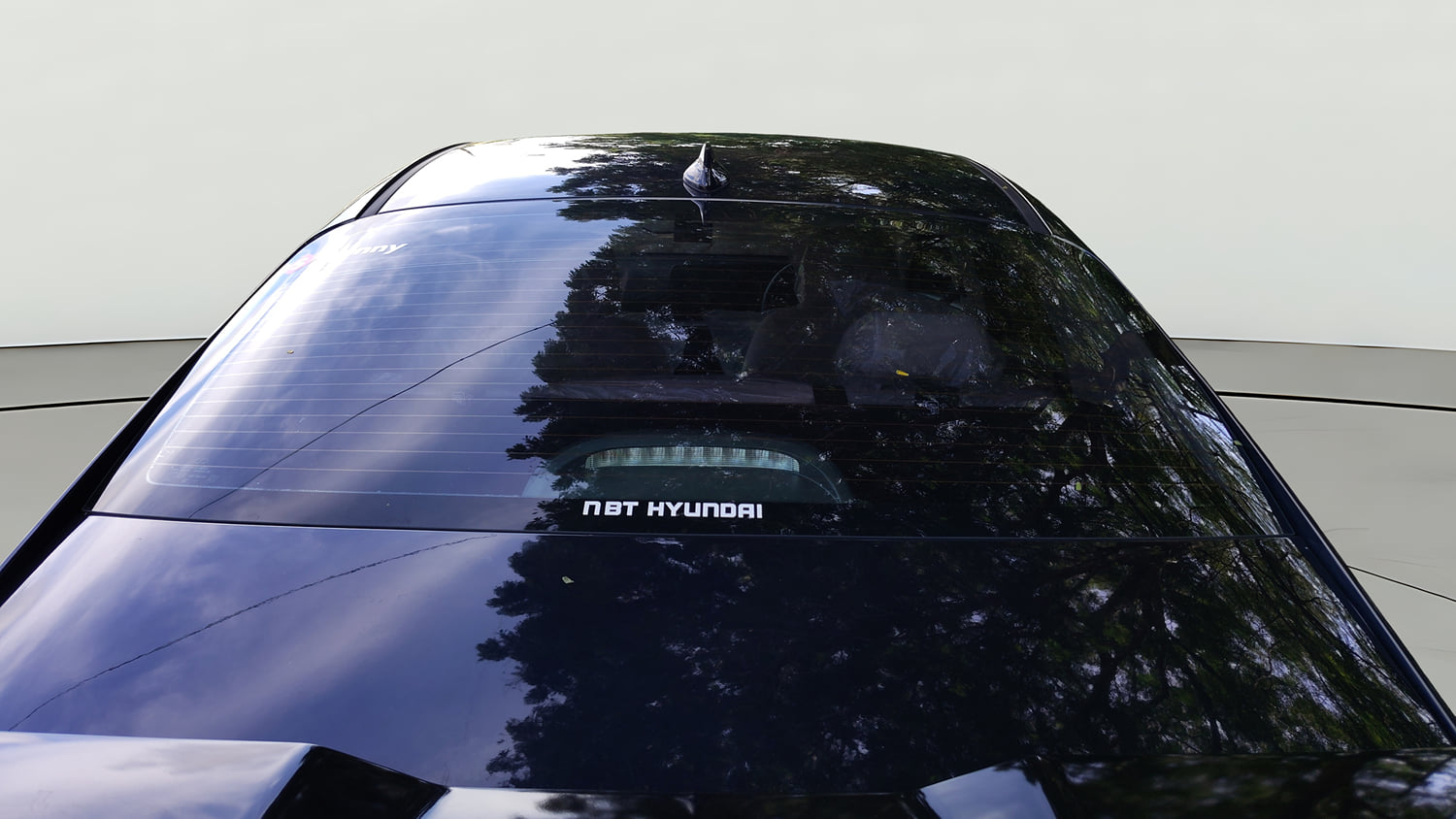 Used 2025 Hyundai Verna SX 1.5 Petrol MT Petrol Manual exterior BACK WINDSHIELD VIEW