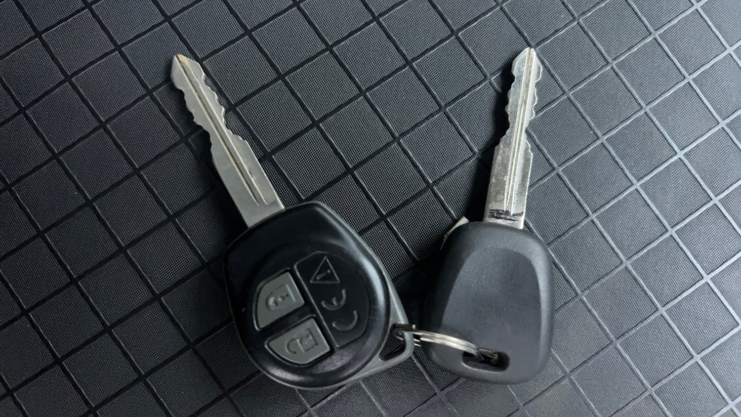 Used 2024 Maruti Suzuki Alto K10 VXi Plus Petrol Manual extra CAR KEY VIEW