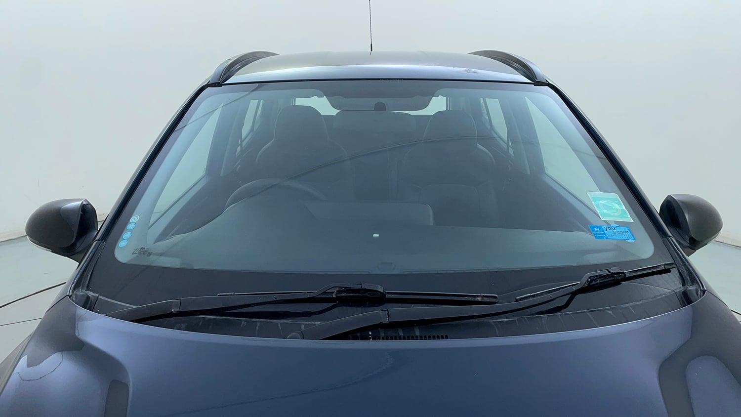 Used 2022 Hyundai Grand i10 Nios Corporate Edition MT Petrol Manual exterior FRONT WINDSHIELD VIEW