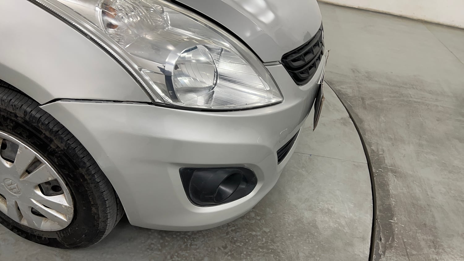Used 2013 Maruti Suzuki Swift Dzire Automatic Petrol Automatic dents MINOR SCRATCH