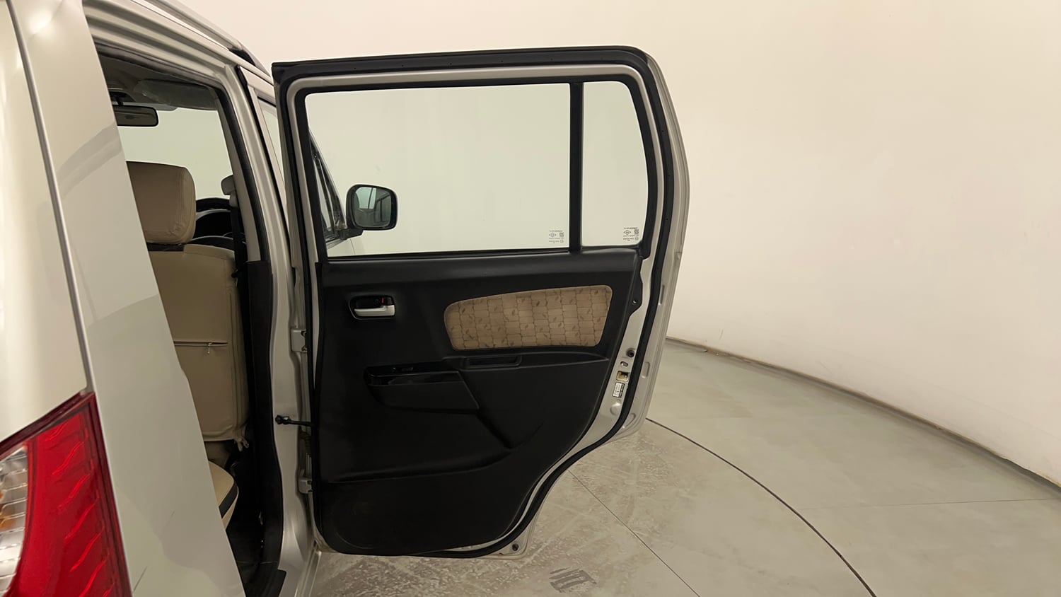 Used 2018 Maruti Suzuki Wagon R VXI Petrol Manual interior RIGHT REAR DOOR OPEN VIEW
