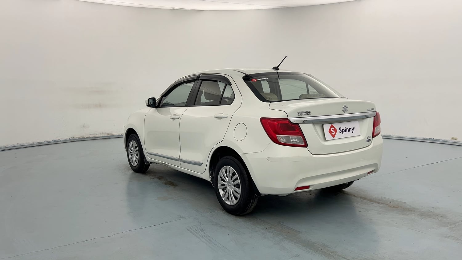 Used 2018 Maruti Suzuki Dzire VXi AMT Petrol Automatic exterior LEFT REAR CORNER VIEW