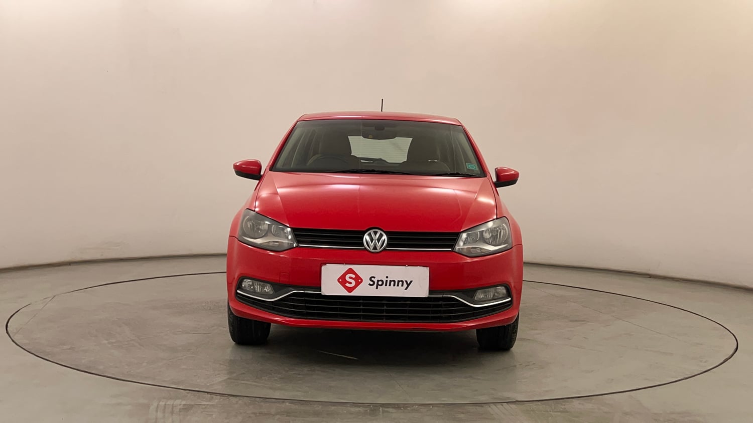 Used 2016 Volkswagen Polo Highline1.2L (P) Petrol Manual exterior FRONT VIEW